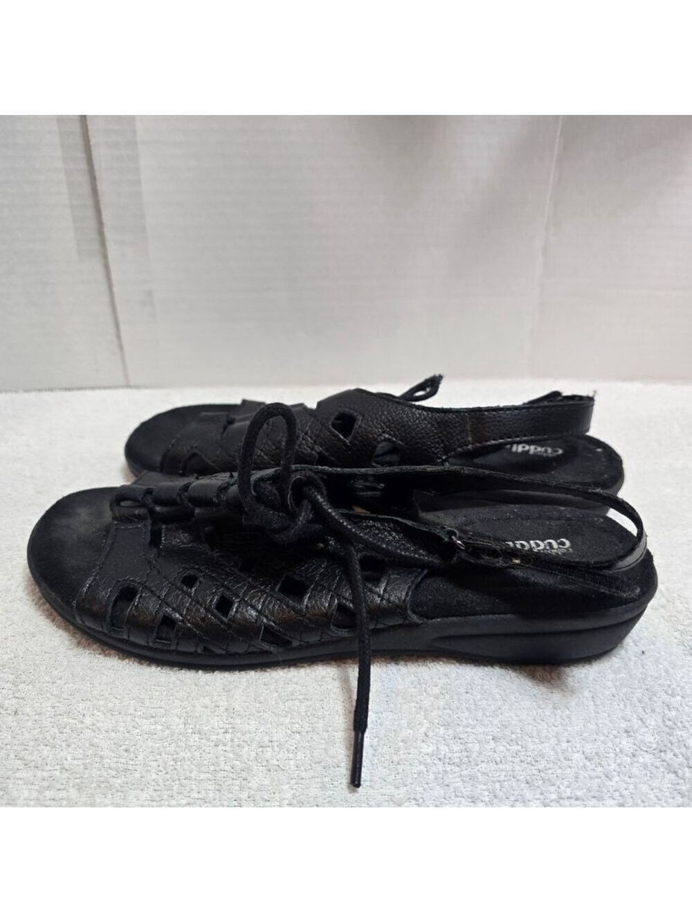 Women's Cuddlers Black Leather Woven Sandals Size 7